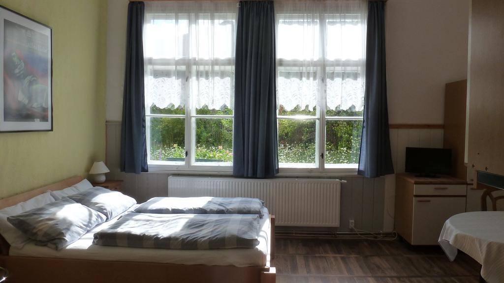Alte Schule Apartamento Tambach-Dietharz Exterior foto